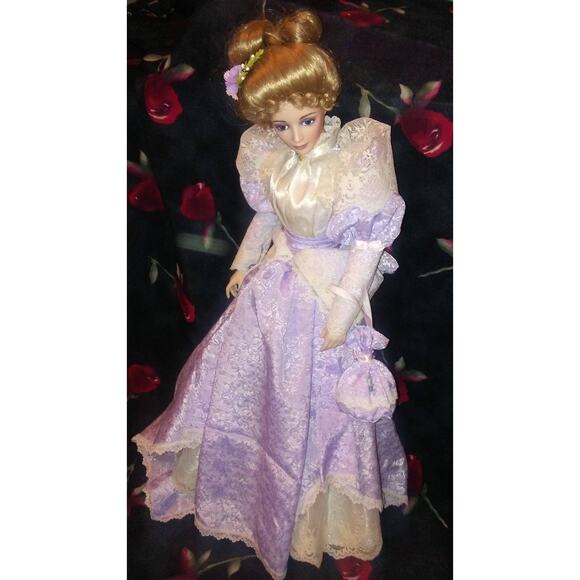 Franklin Heirloom Gibson Mother Promenade doll - Picture 1 of 8